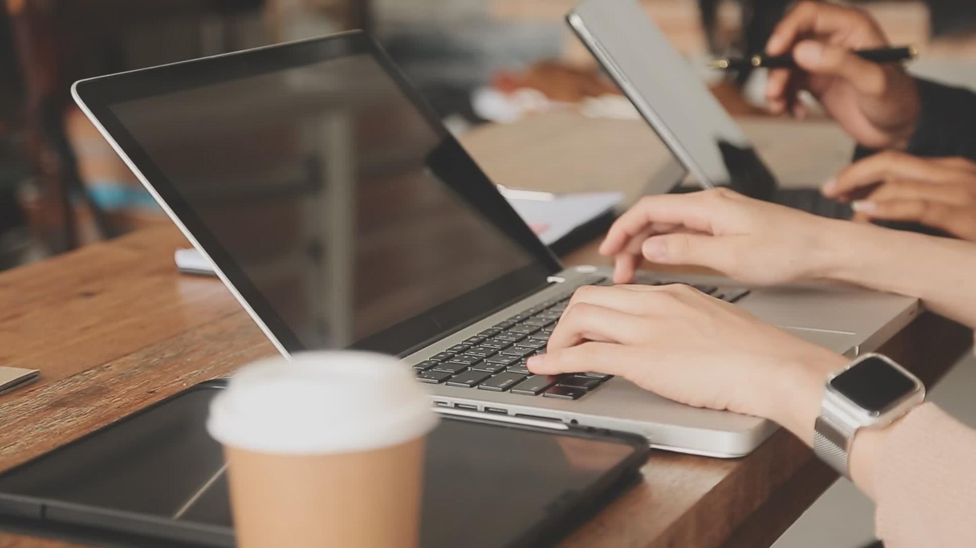 Interaktive Lernumgebung für finanzielle Planung